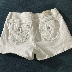 Miss Me size 31 waist mid-rise white denim shorts